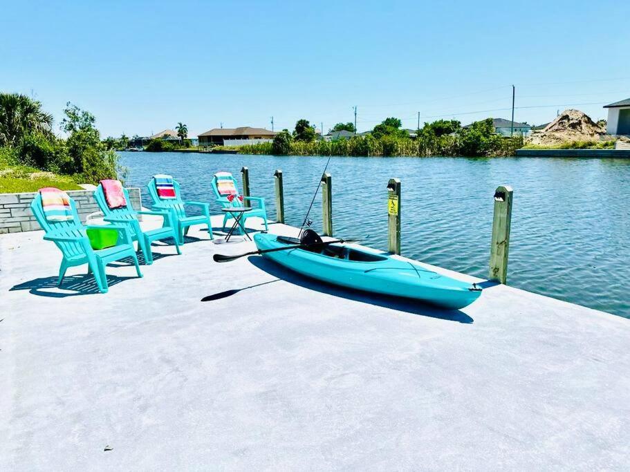 Holiday home New 4 Bed House On A Canal Facing South & Door Ramp, Near Golf Course And Softball *
