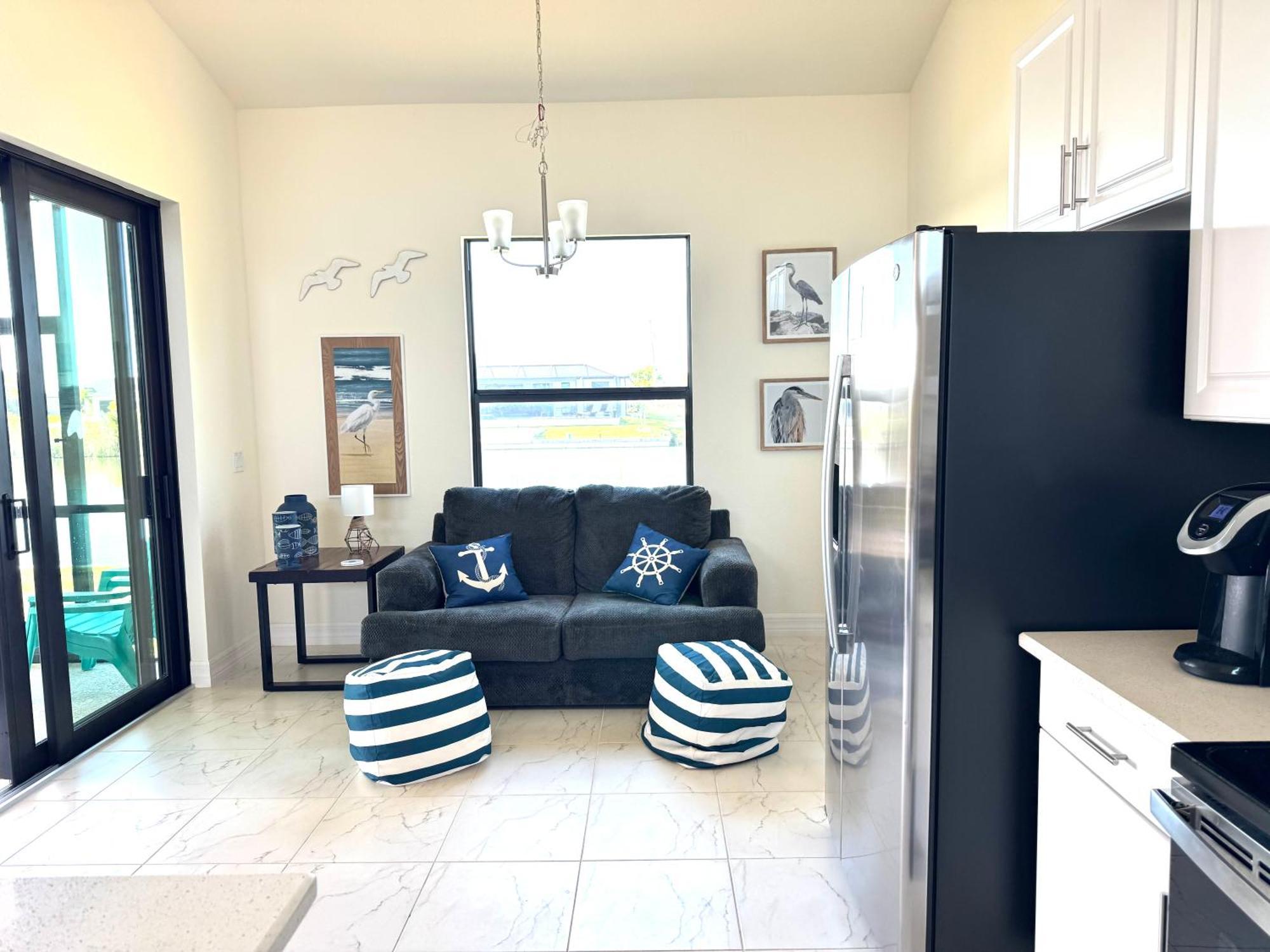 New 4 Bed House On A Canal Facing South & Door Ramp, Near Golf Course And Softball *